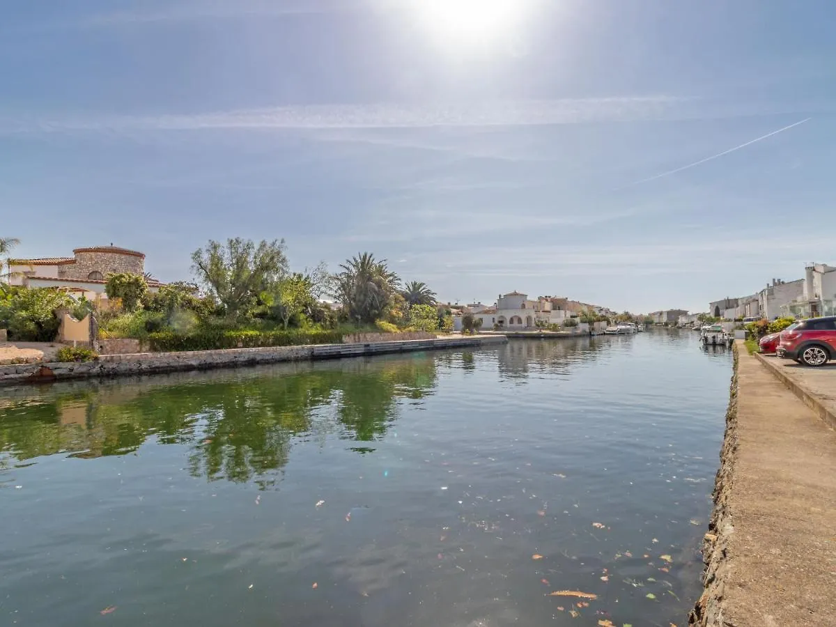 Apartment Sol I Canal By Interhome Empuriabrava