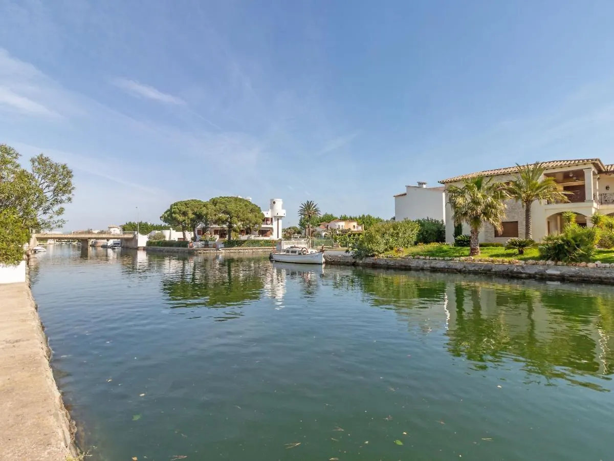 Apartment Sol I Canal By Interhome Empuriabrava