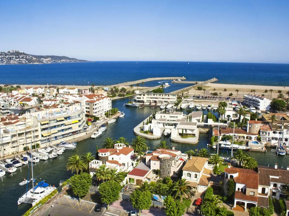 Apartment Sol I Canal By Interhome Empuriabrava Spain